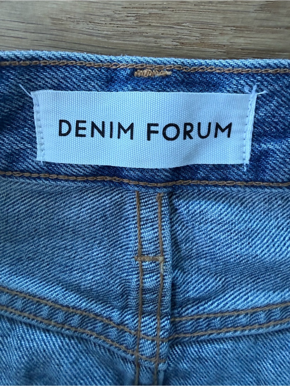 Aritzia Midi Denim Forum skirt sz 24 - Picture 3 of 12